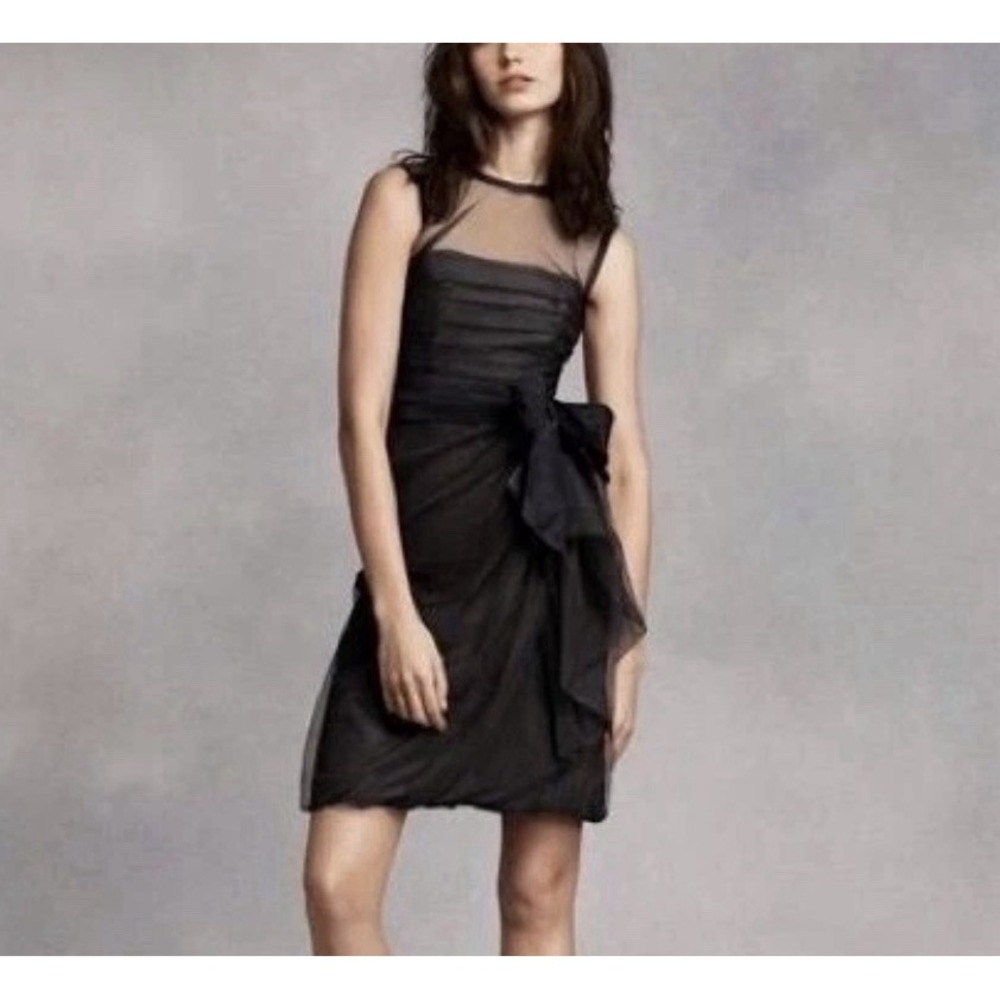 Vera Wang White Dress Womens 6 Black Sleeveless Tie Front Knee Length